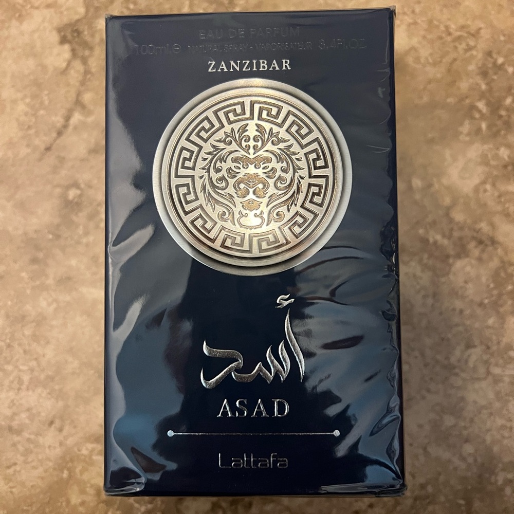 Lattafa Asad Eau de Parfum